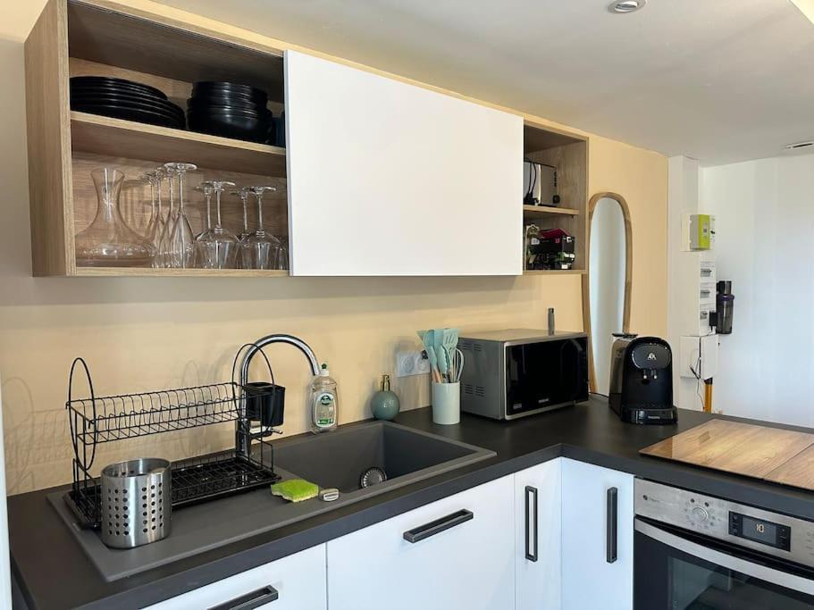 Appartement Moderne Avec Jardin Et Parking Vannes Exterior foto