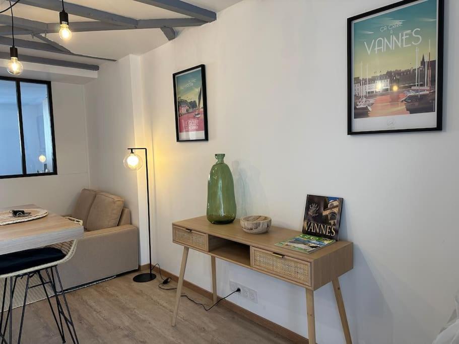 Appartement Moderne Avec Jardin Et Parking Vannes Exterior foto